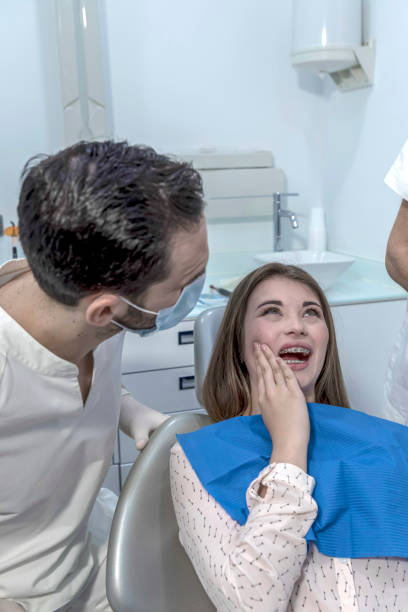 Best Cosmetic Emergency Dentistry in Untain View, MO